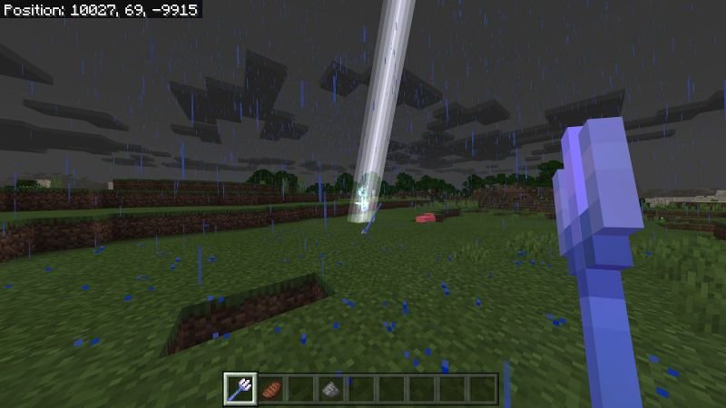 a25c5 16218434864417 800 How to Summon Lightning in Minecraft?